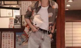 吃瓜娱乐王俊凯图片,萌态十足引网友热议